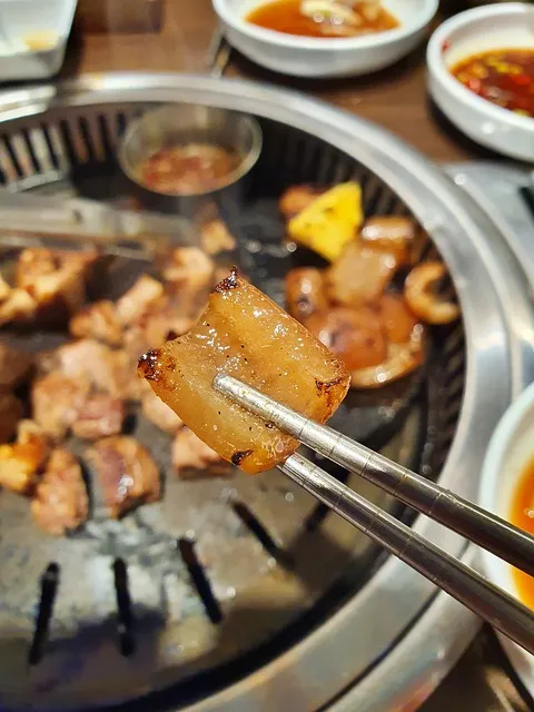 아이와 아빠가 모두 좋아하는 간장 돼지갈비찜 레시피